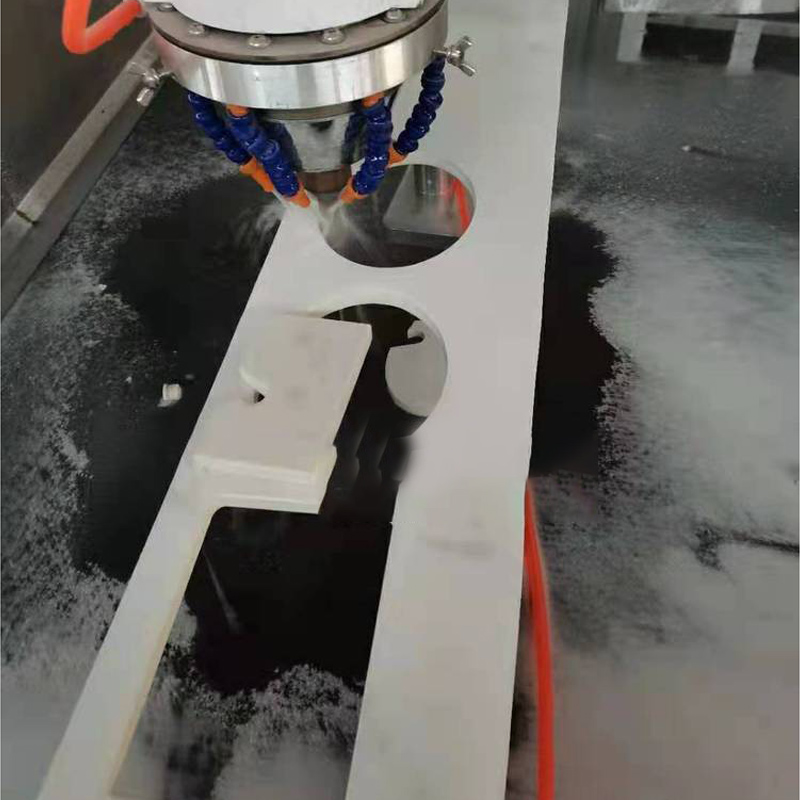 Интеллектуальный гравировальный станок 54