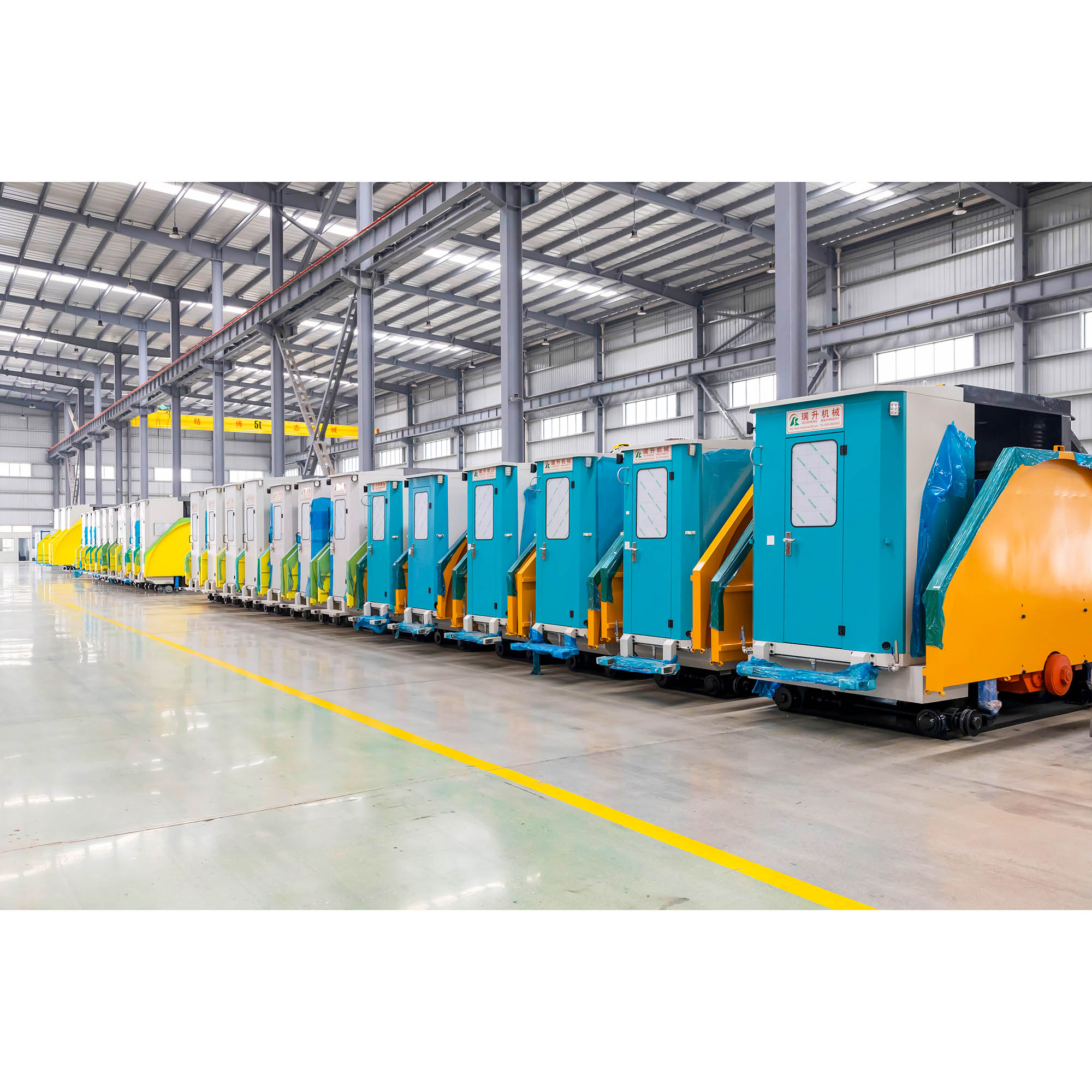 Выставочный зал горнодобывающих машин с двойной пилой