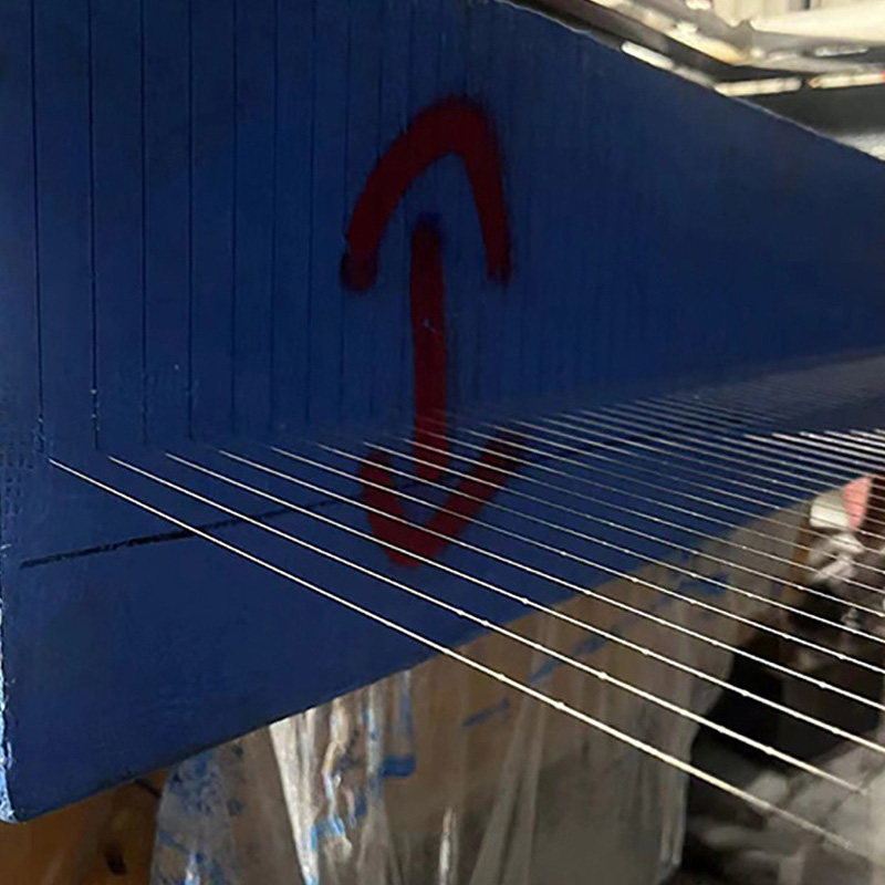 Промышленность прежде всего!Сверхтонкая многоканатная пила для резки камня имеет 32 патента.